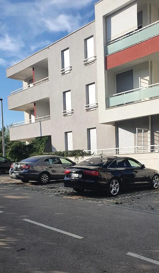 Apartman Zaravecchia location